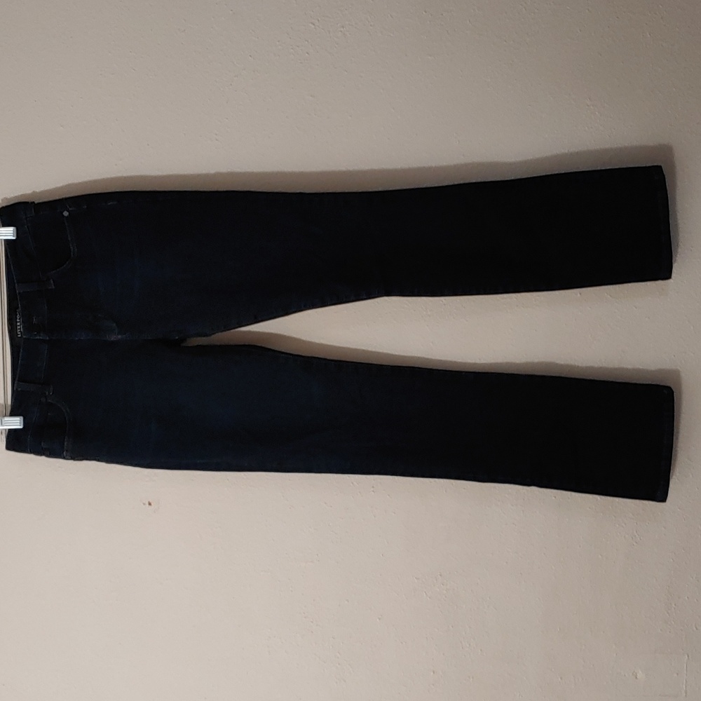 Liverpool Women's Size 6 Hugger Straight Legged Jeans